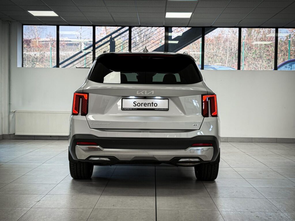 KIA Sorento  MQ4 2,2 CRDi SCR 4x4 8DCT TOP