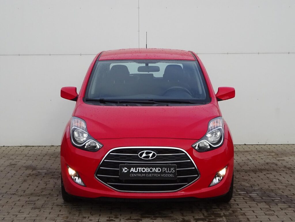 Hyundai ix20  1.6 CVVT 91kW Trikolor