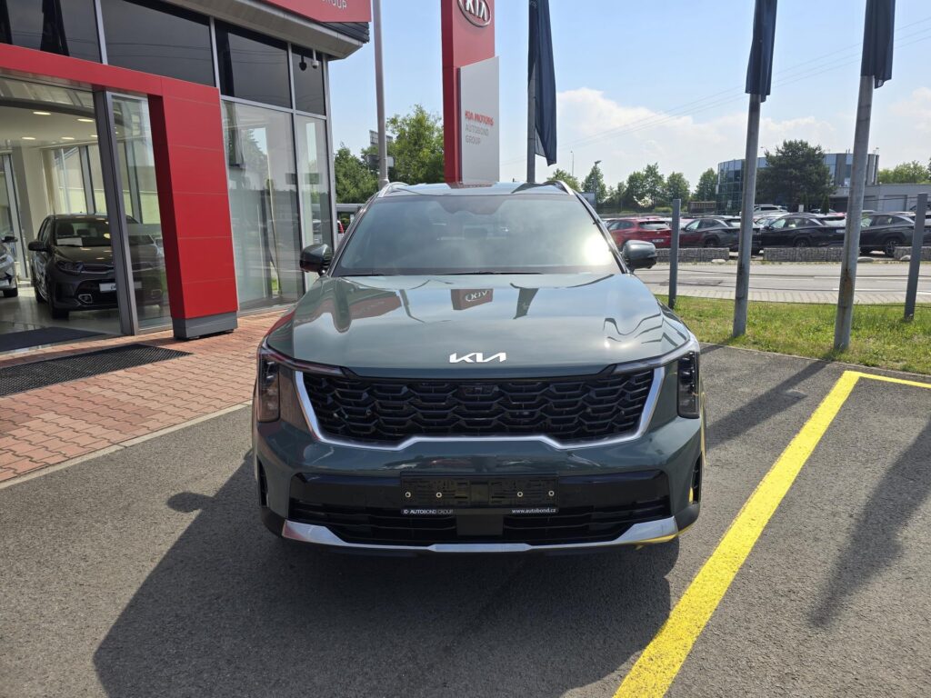 KIA Sorento  5P TOP 2.2 CRDI 4×4 8DCT PNS