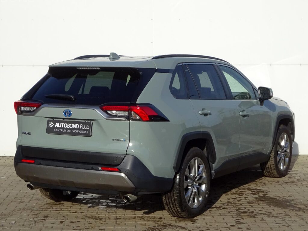 Toyota RAV4  2.5 HSD e-CVT AWD Exe. Sky. Tažné