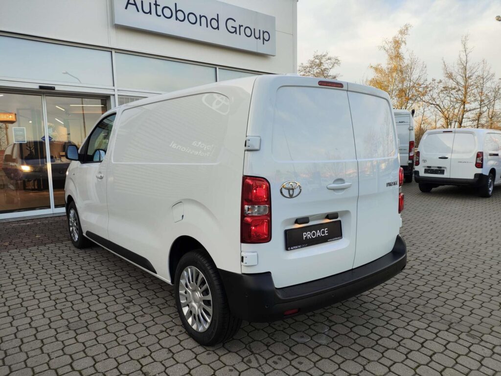 Toyota ProAce  2.0D 6MT Active MultimediaNavi