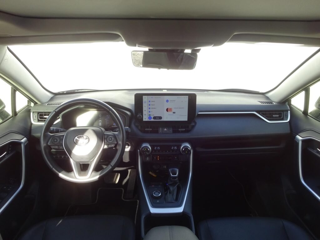 Toyota RAV4  2.5 HSD e-CVT AWD Exe. Sky. Tažné