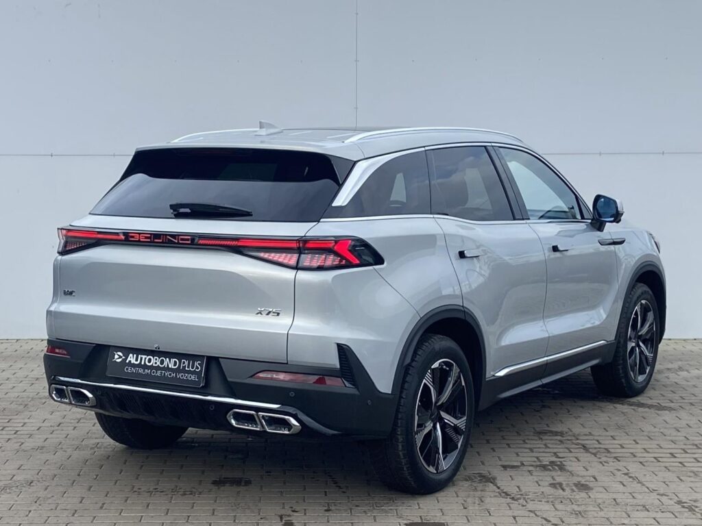 BAIC X7  1.5T 130kW 7DCT 4x2 ALL IN