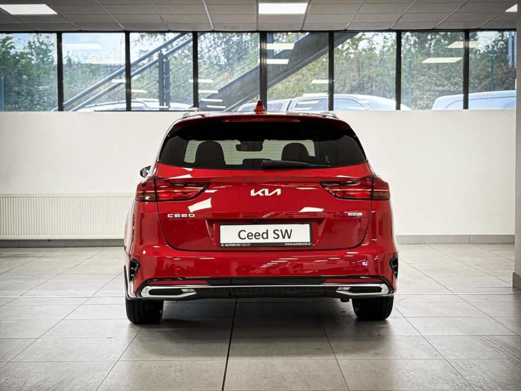 KIA Ceed  1,6 GDi GPF PHEV 6DCT PR