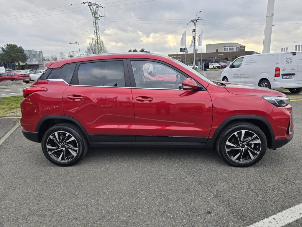 BAIC X35  1.5T 100kW 6MT 4x2