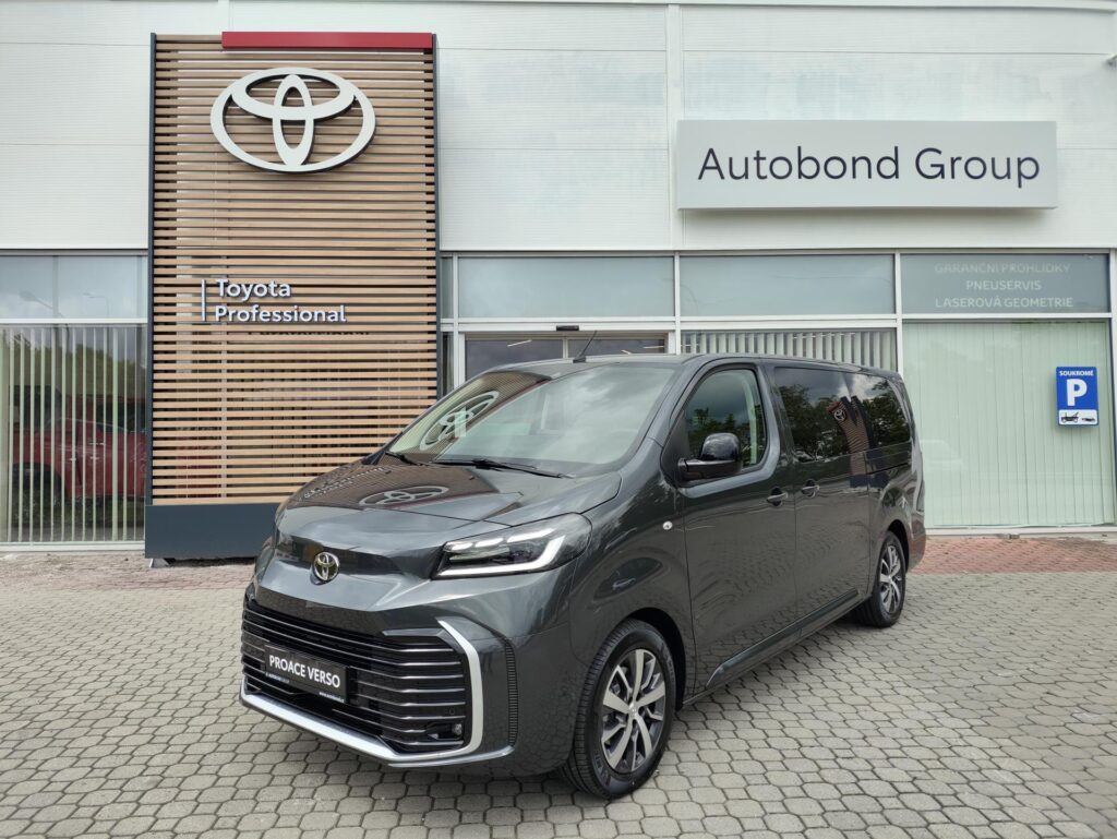 Toyota Proace Verso  2.0D 8AT VIP 6S Skyview