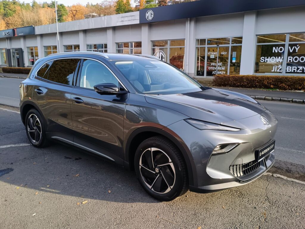 MG S5  EXCLUSIVE EV 64kWh 170kW  4x2