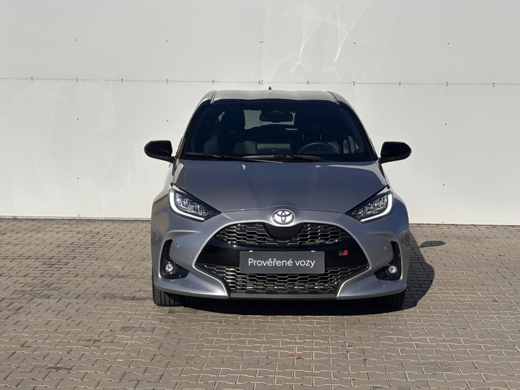 Toyota Yaris  1.5 HSD e-CVT GR-Sport
