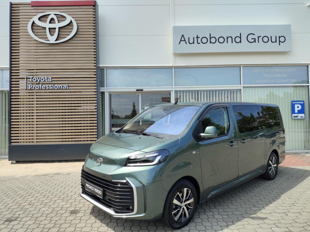 Toyota Proace Verso  2.0D 8AT Family 8S