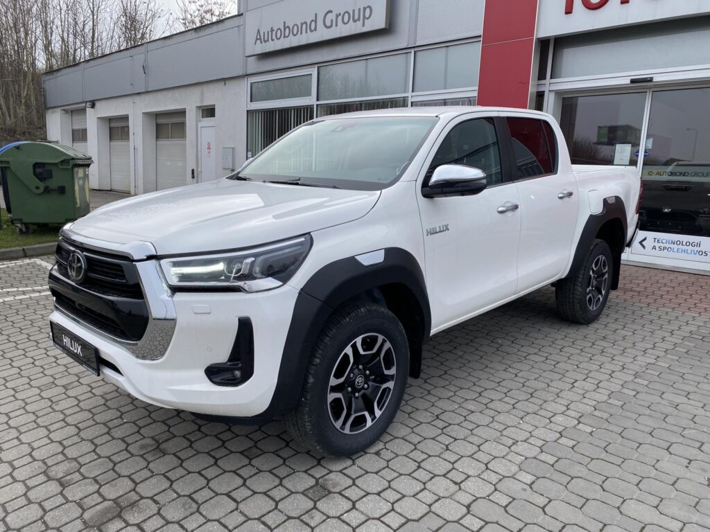 Toyota Hilux  2,8D 6AT Executive 4X4