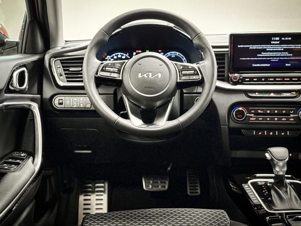 KIA Ceed  1,6 GDi GPF PHEV 6DCT PR