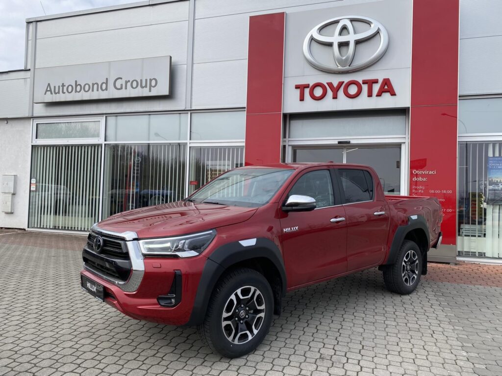 Toyota Hilux  2,8D 6AT Executive 4X4