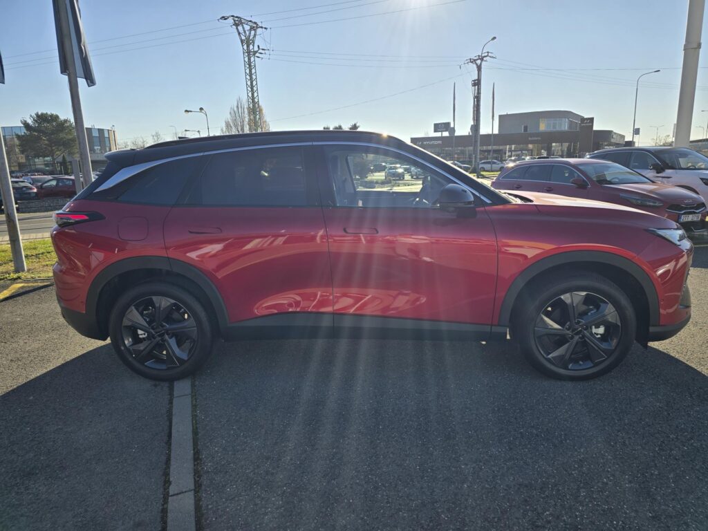 BAIC X55  1.5T 130kW 7DCT 4x2