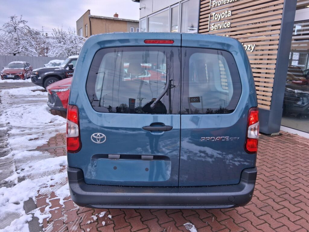 Toyota Proace City Verso  1,5 D 100K 6 MT COMBI