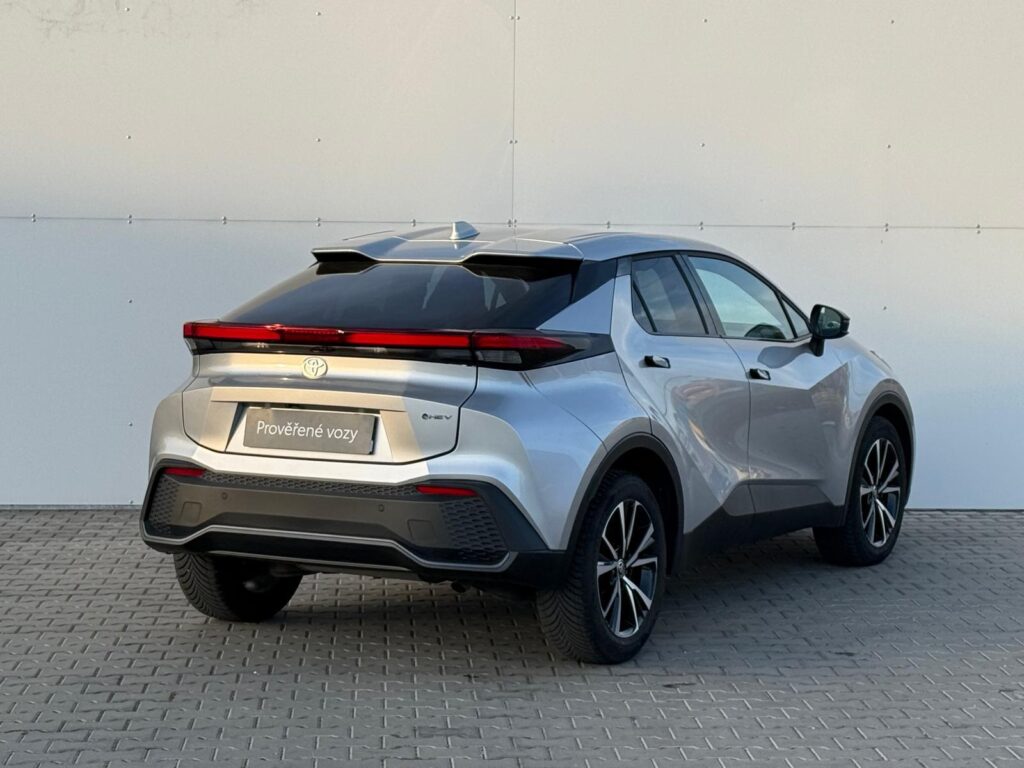 Toyota C-HR  1,8 HSD e-CVT Style