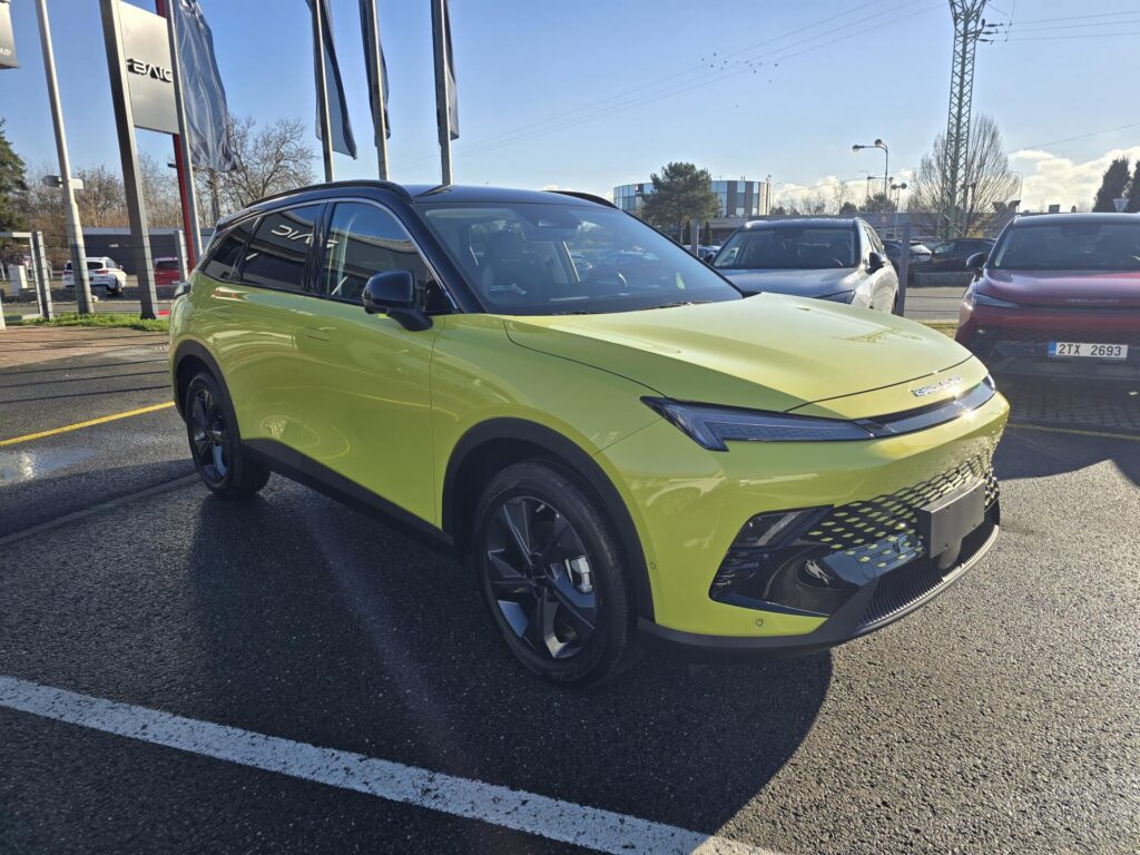 BAIC X55  1.5T 130kW 7DCT 4x2