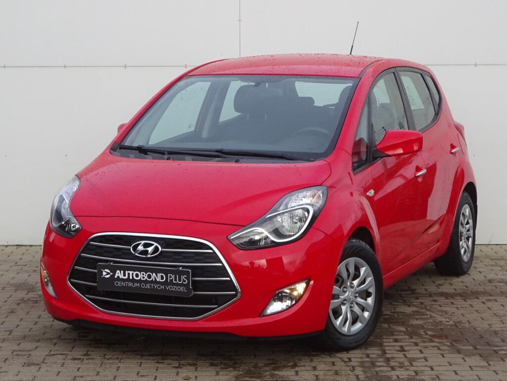 Hyundai ix20  1.6 CVVT 91kW Trikolor