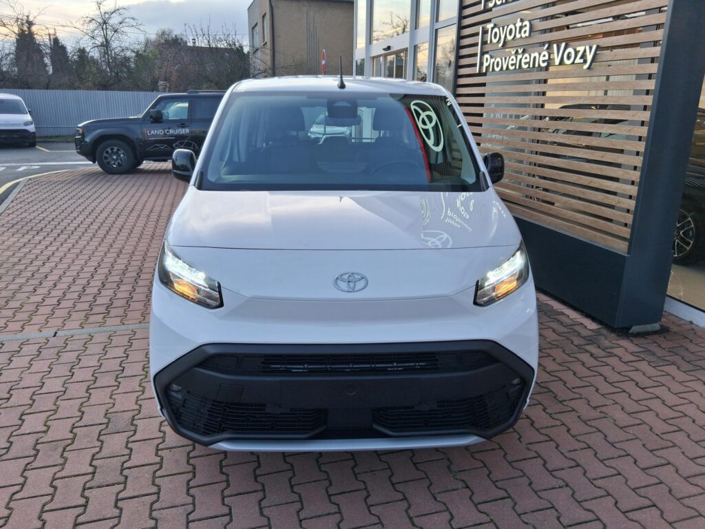 Toyota Proace City Verso  1,5 D 100K BUSINESS