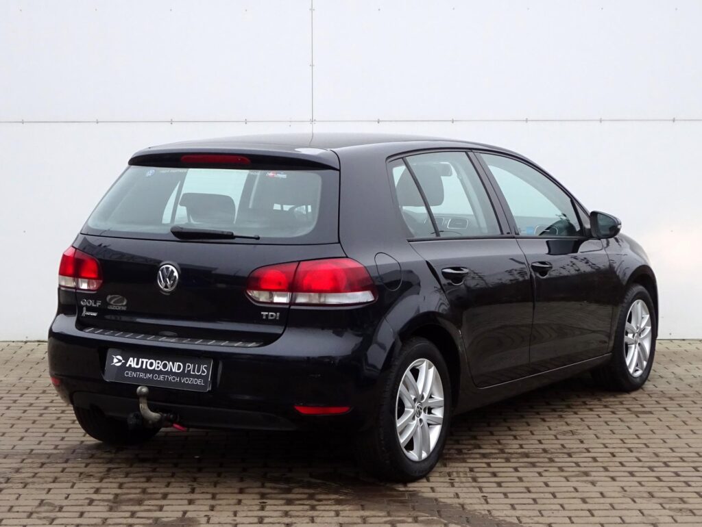 Volkswagen Golf  1.6 TDI 77kW Highline Tažné