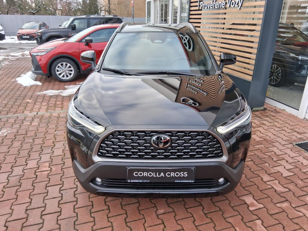 Toyota Corolla Cross  2,0 HEV 4X2 STYLE TECH