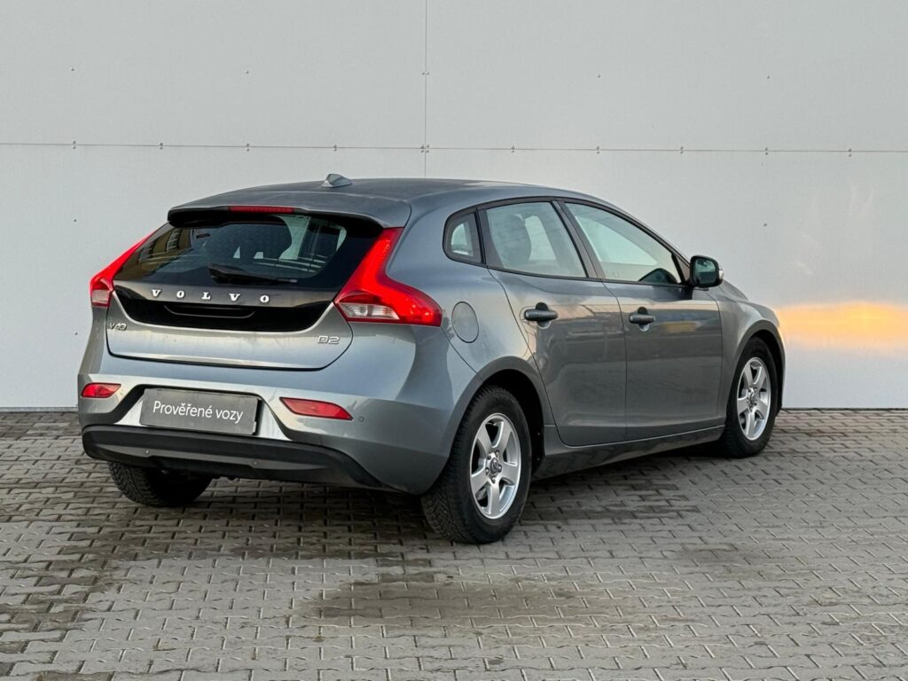 Volvo V40  1.6D D2 84kW
