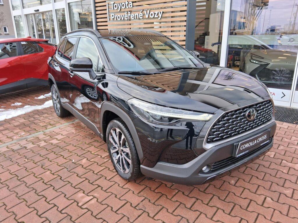 Toyota Corolla Cross  2,0 HEV 4X2 STYLE TECH