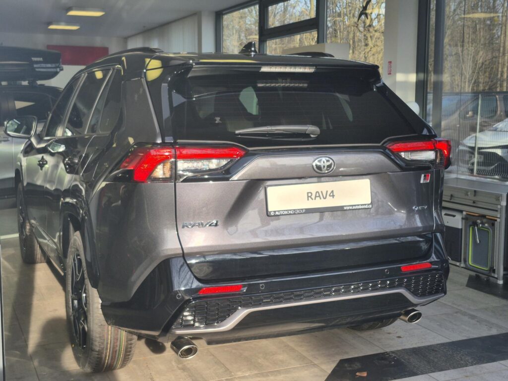 Toyota RAV4  GR Sport 4x4 2.5 Hybrid