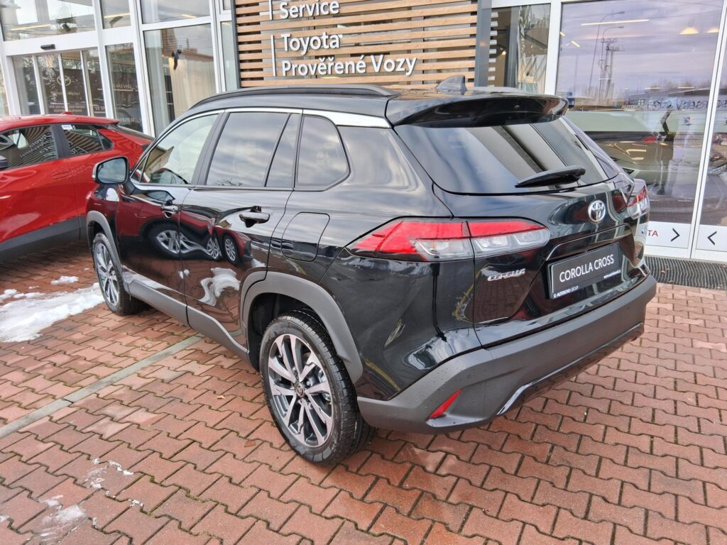 Toyota Corolla Cross  2,0 HEV 4X2 STYLE TECH