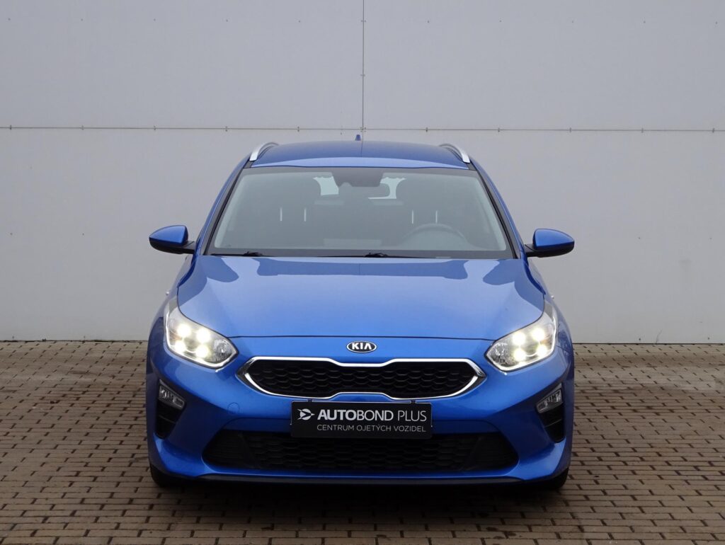 KIA Ceed  1.5 T-GDi 117kW 7DCT SPIN