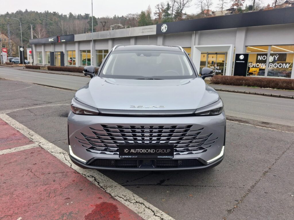 BAIC X7  ALL IN 1.5T 130kW 4×2 7DCT