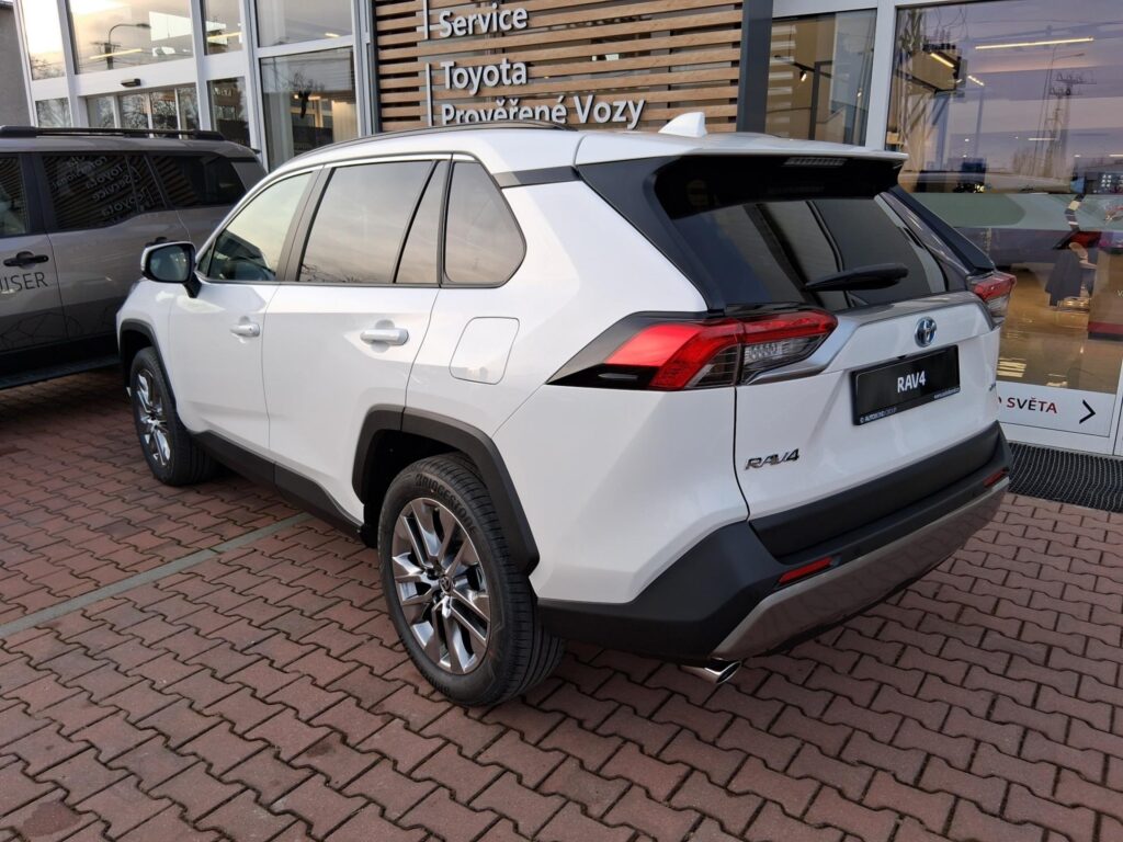 Toyota RAV4  2,5 HEV 4X4 EXECUTIVE