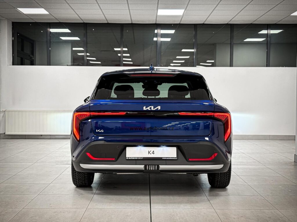 KIA K4  1,6 T-GDi GPF 7DCT TOP 110 KW