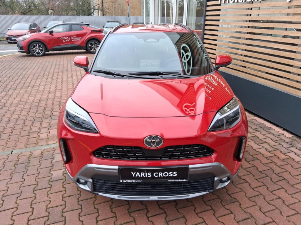 Toyota Yaris Cross  1,5 HEV 4X4 130K EXECUTIVE