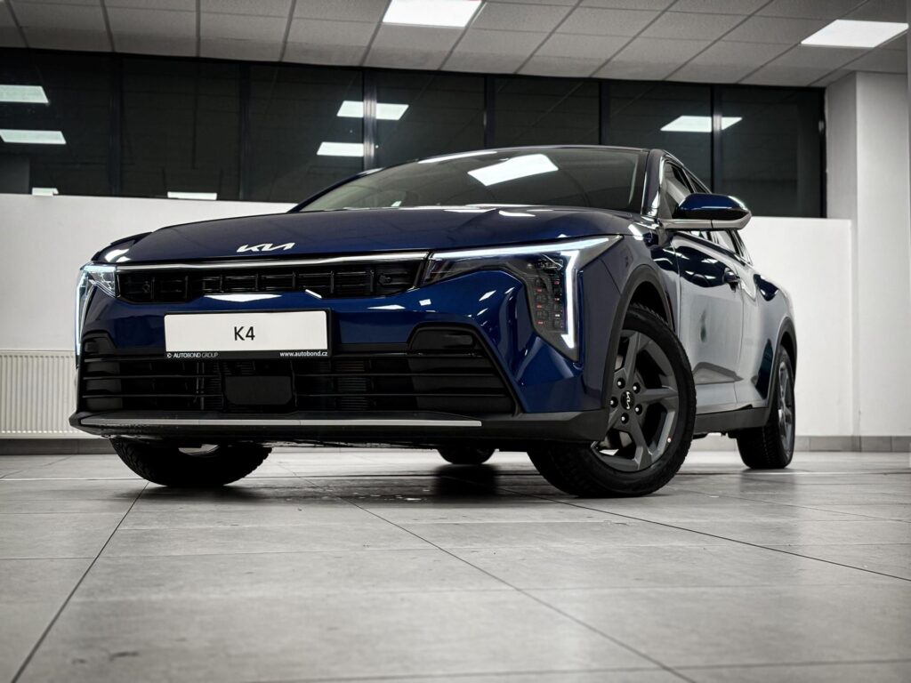 KIA K4  1,6 T-GDi GPF 7DCT TOP 110 KW