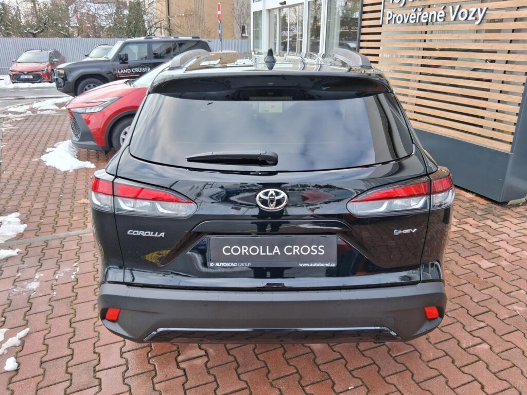 Toyota Corolla Cross  2,0 HEV 4X2 STYLE TECH