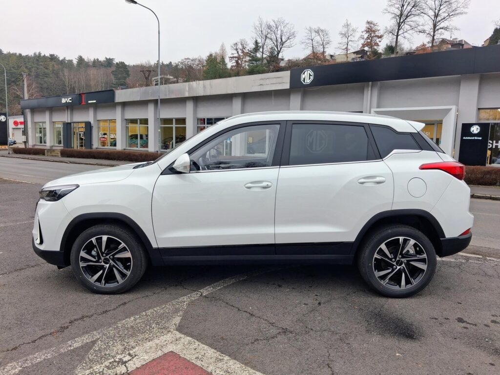 BAIC X35  ALL IN 1.5T 100kW 4×2 6MT