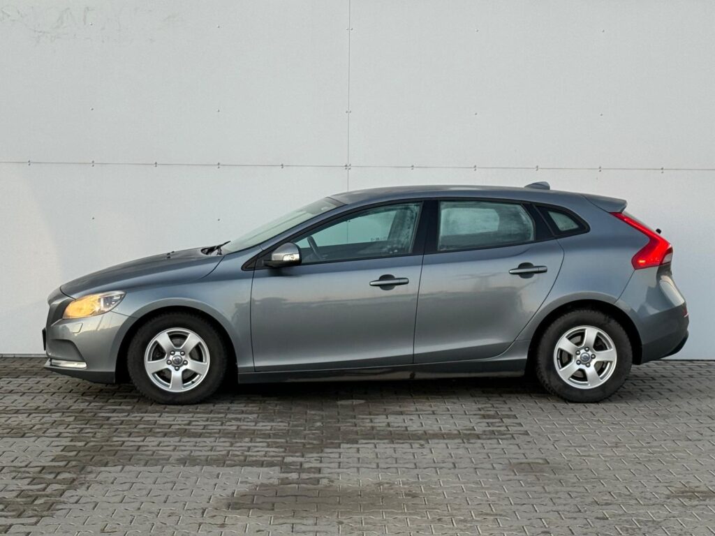 Volvo V40  1.6D D2 84kW
