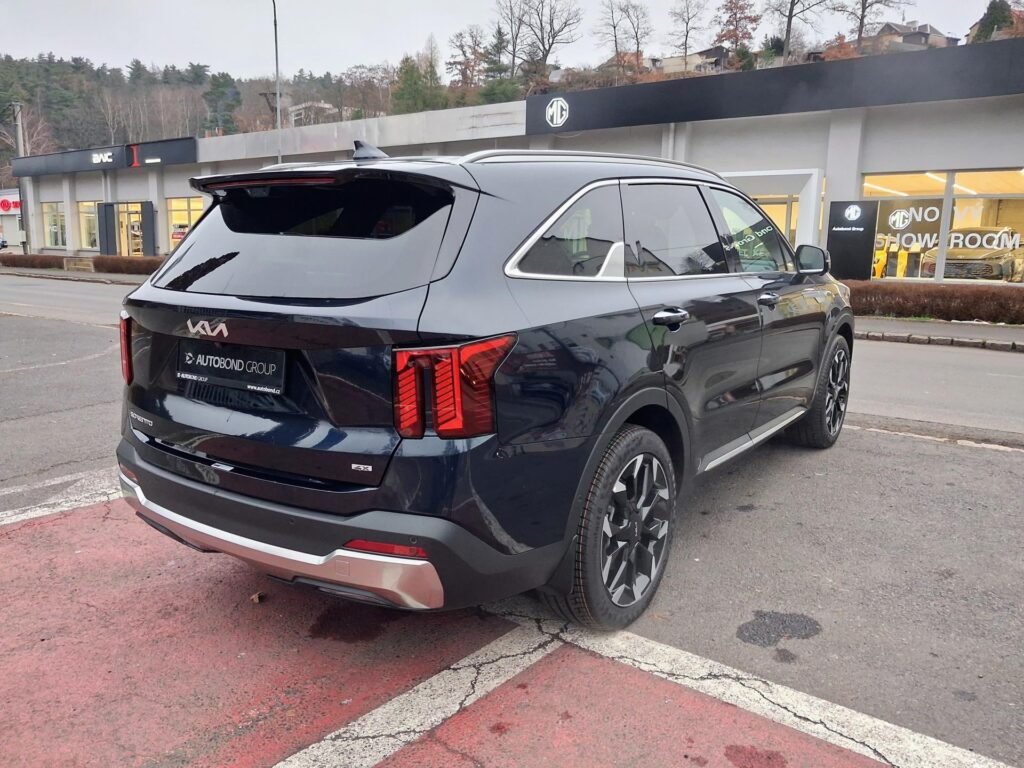 KIA Sorento  5P TOP 2,2 CRDi 4×4 8DCT NAPPA+TEM