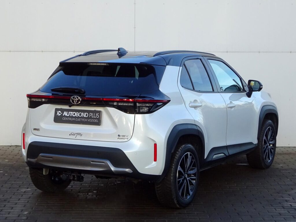 Toyota Yaris Cross  1.5 HSD e-CVT 130k AWD Premiere Edition