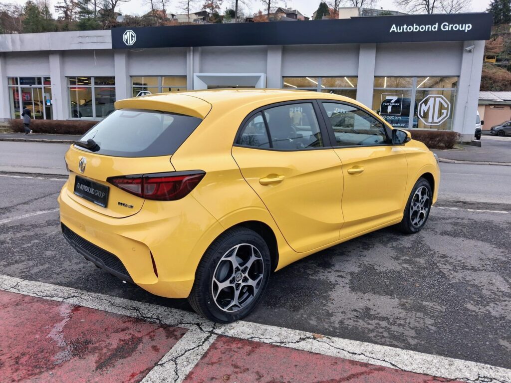 MG MG3  ELEGANCE 1.5 85kW 4×2 5MT