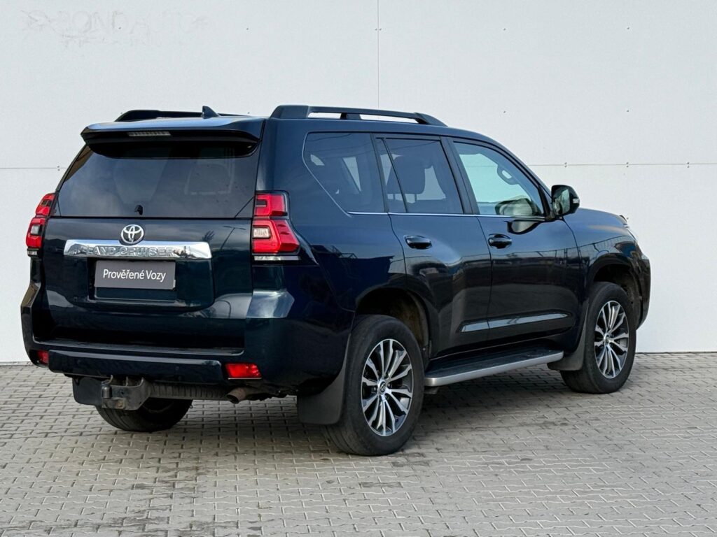 Toyota Land Cruiser  2.8 D-4D Executive