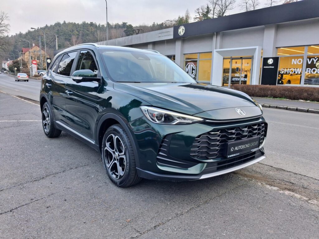 MG ZS  ELEGANCE 1.5 85kW 4×2 5MT