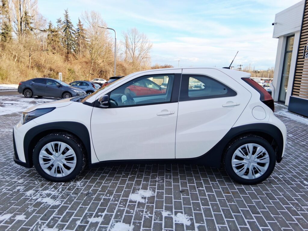 Toyota Aygo X  1.5 HEV Active