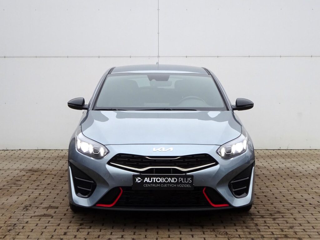 KIA ProCeed  1.6 T-GDI 150kW DCT GT Tech