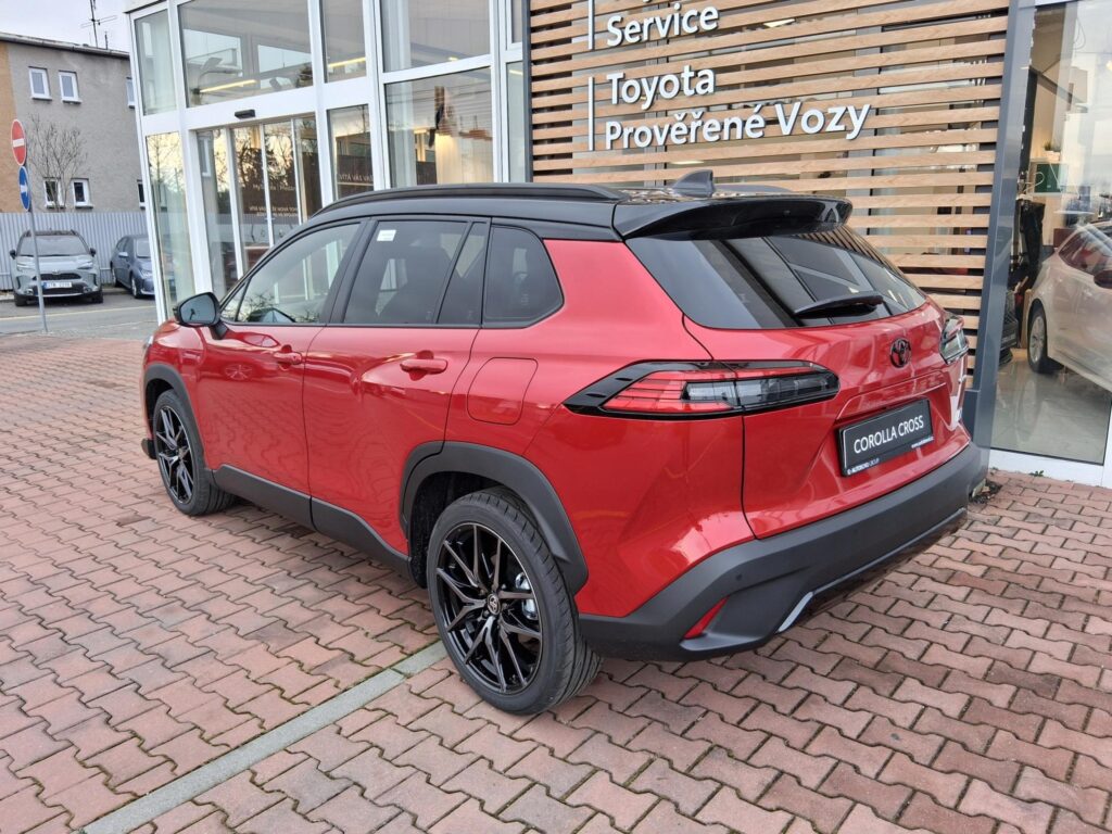 Toyota Corolla Cross  2,0 HEV 4X4 GR SPORT