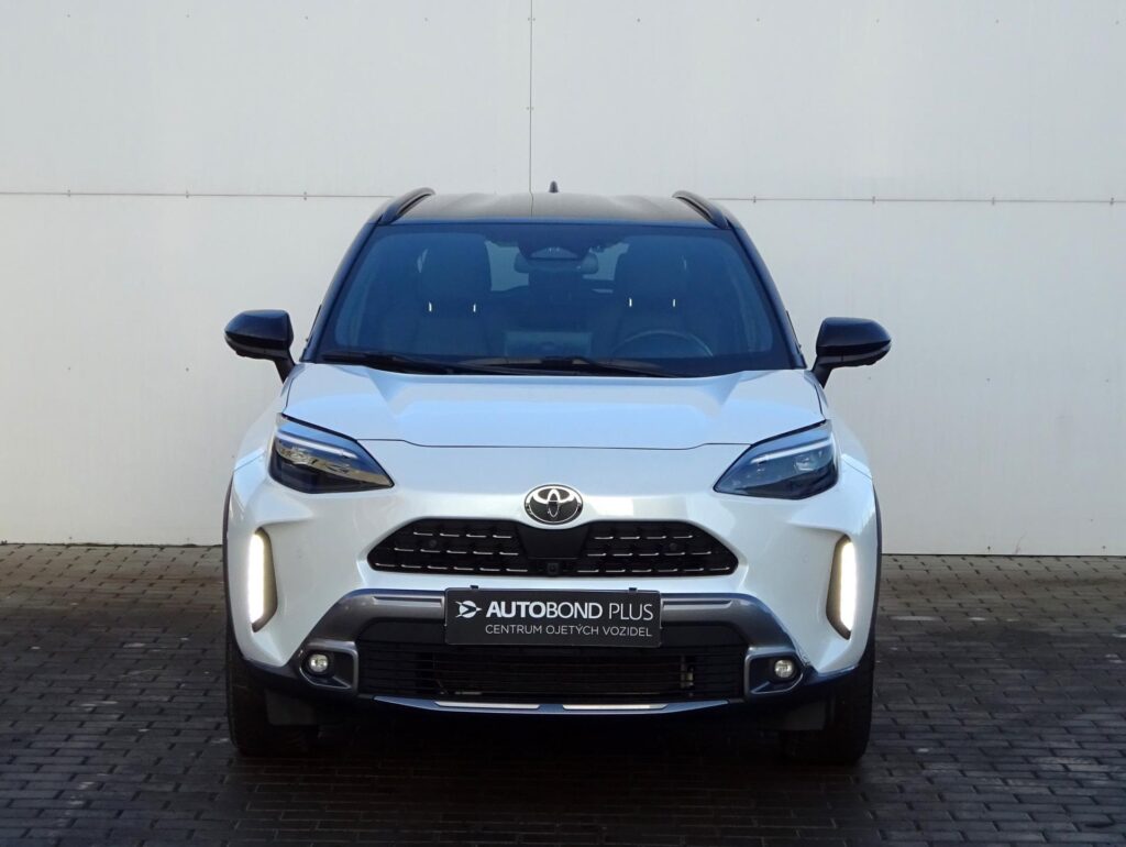 Toyota Yaris Cross  1.5 HSD e-CVT 130k AWD Premiere Edition