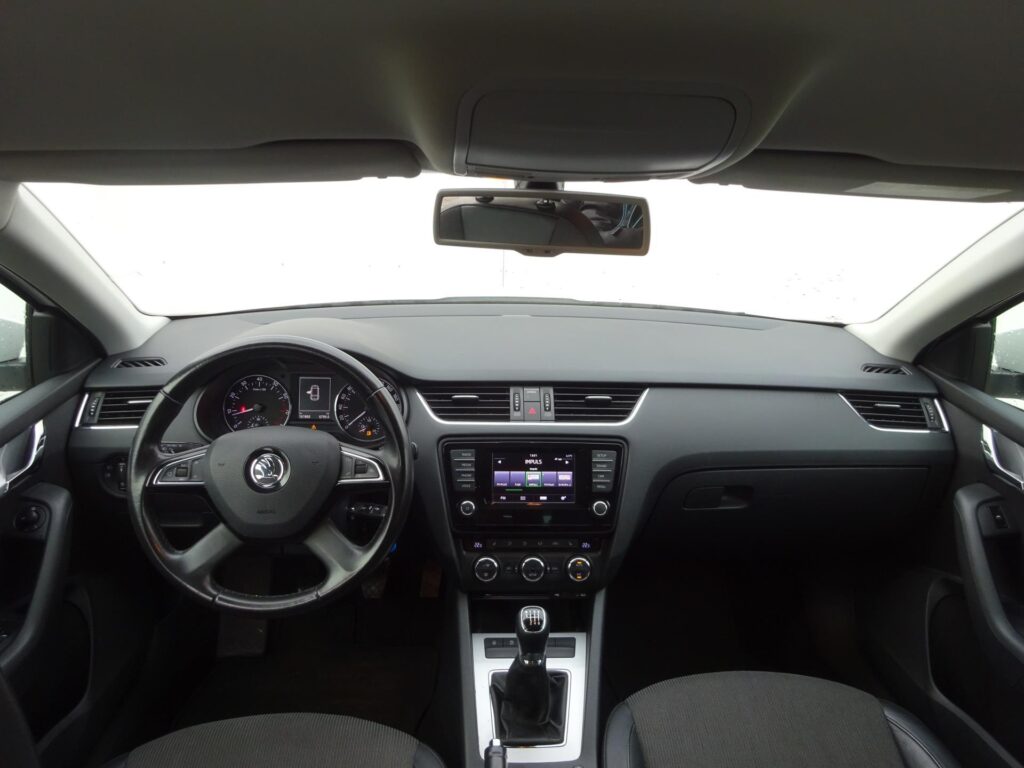 Škoda Octavia  1.4 TSI / 103 kW Elegance