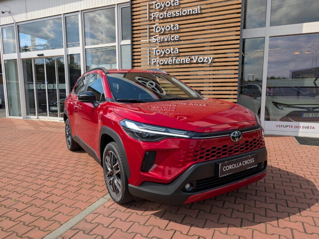 Toyota Corolla Cross  1,8 HEV STYLE