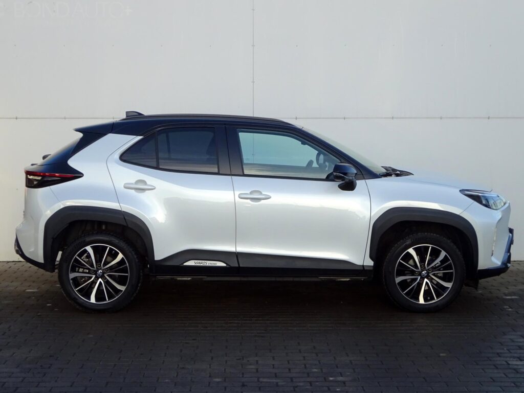 Toyota Yaris Cross  1.5 HSD e-CVT 130k AWD Premiere Edition