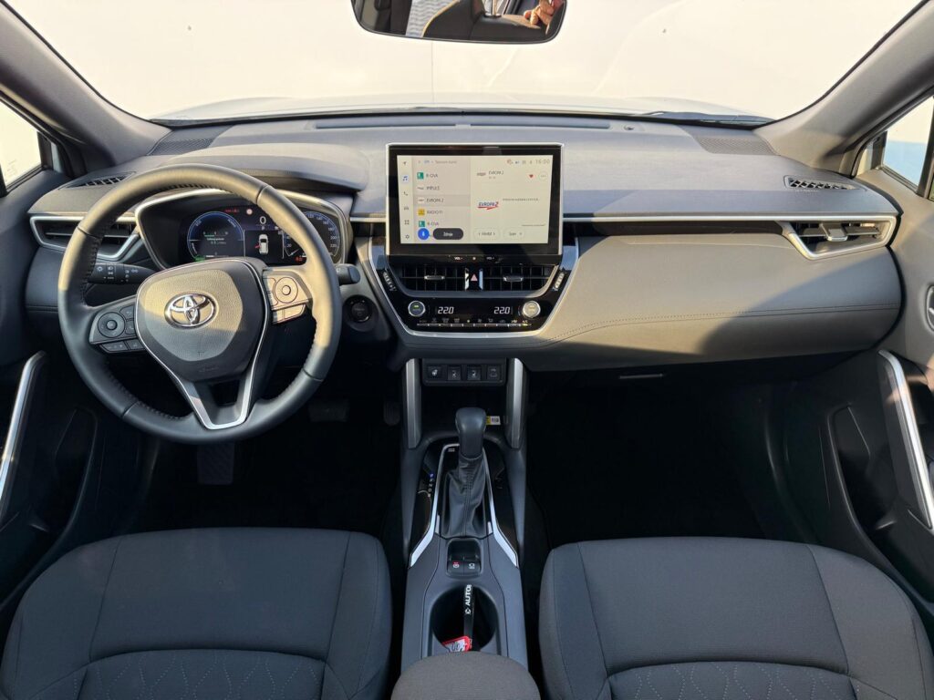 Toyota Corolla Cross  1.8 HSD e-CVT Style Tech